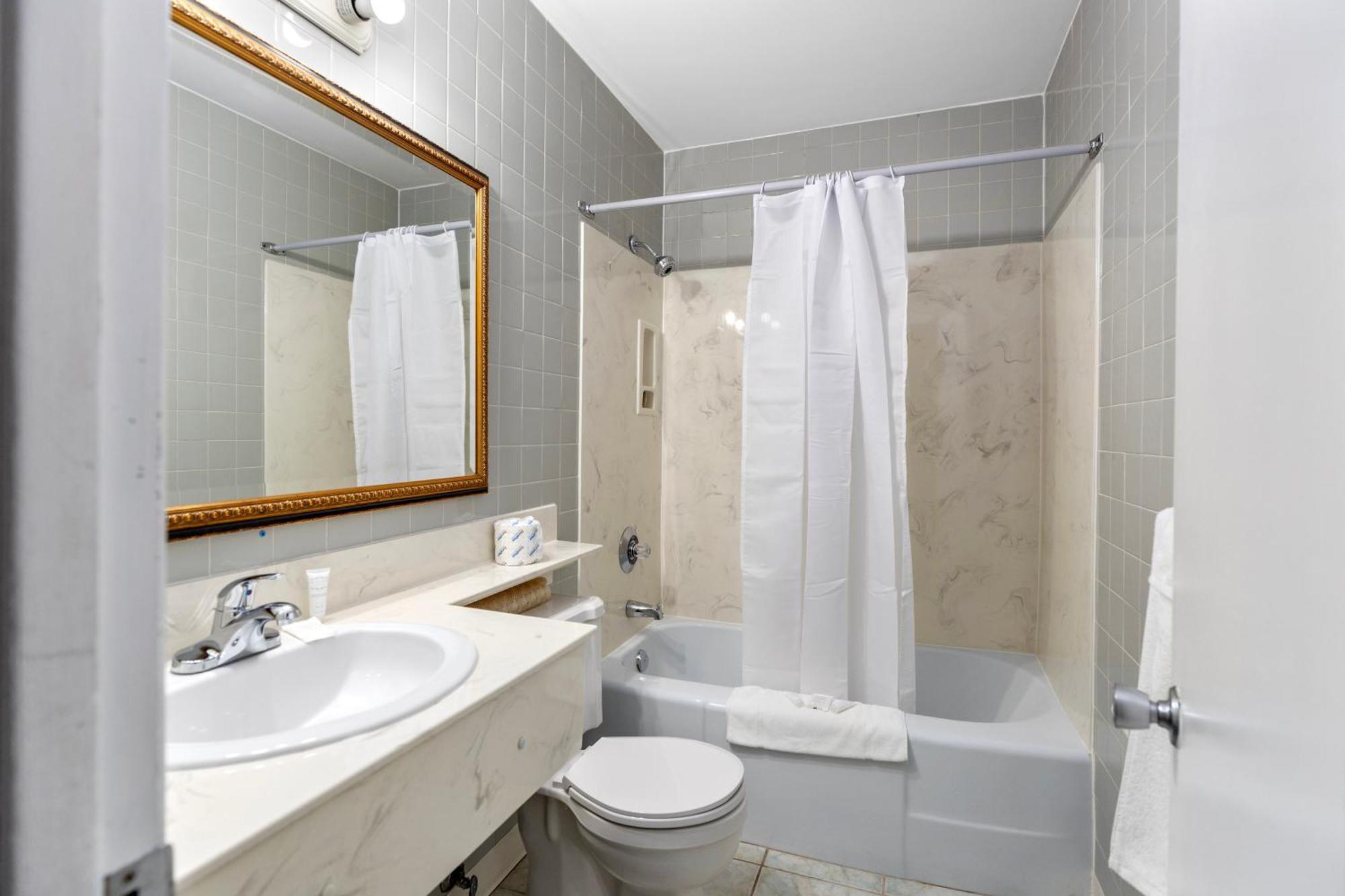 Ambassador Motel Sault-Sainte-Marie Extérieur photo